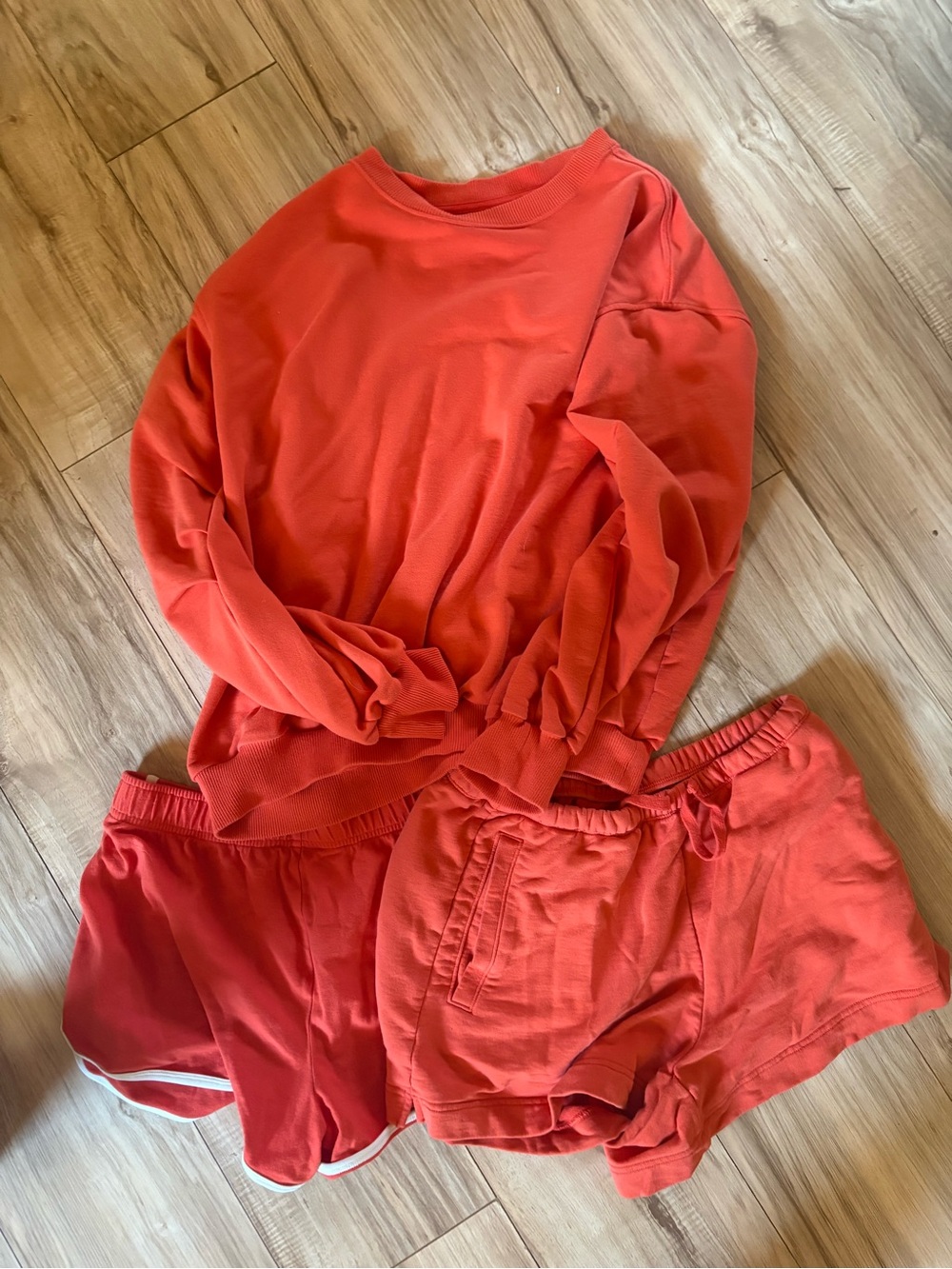Red Women's Lounge Set Sweatshirt & Shorts